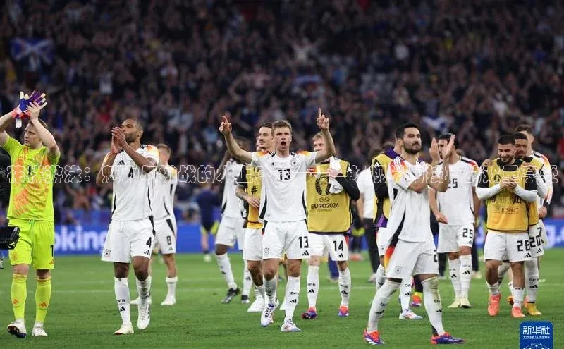 花样游泳：魅力与挑战的水上盛宴——一场视觉与技巧的双重享受